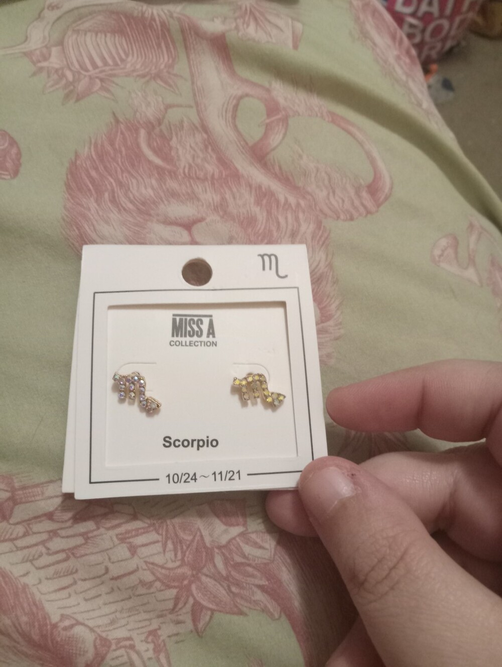 NWOT Women's Gold & Rhinestone Earrings Zodiac Sign Scorpio